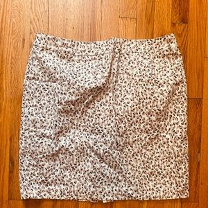 Plus Size Leopard Print Pencil Skirt